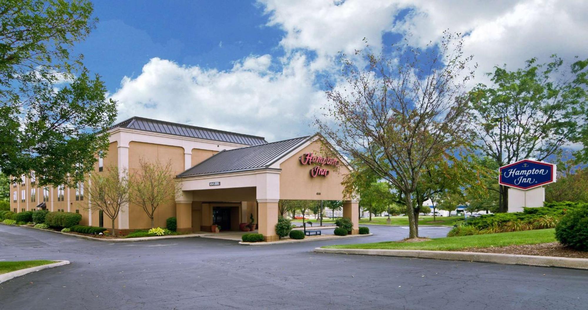 Hampton Inn Уустер Екстериор снимка